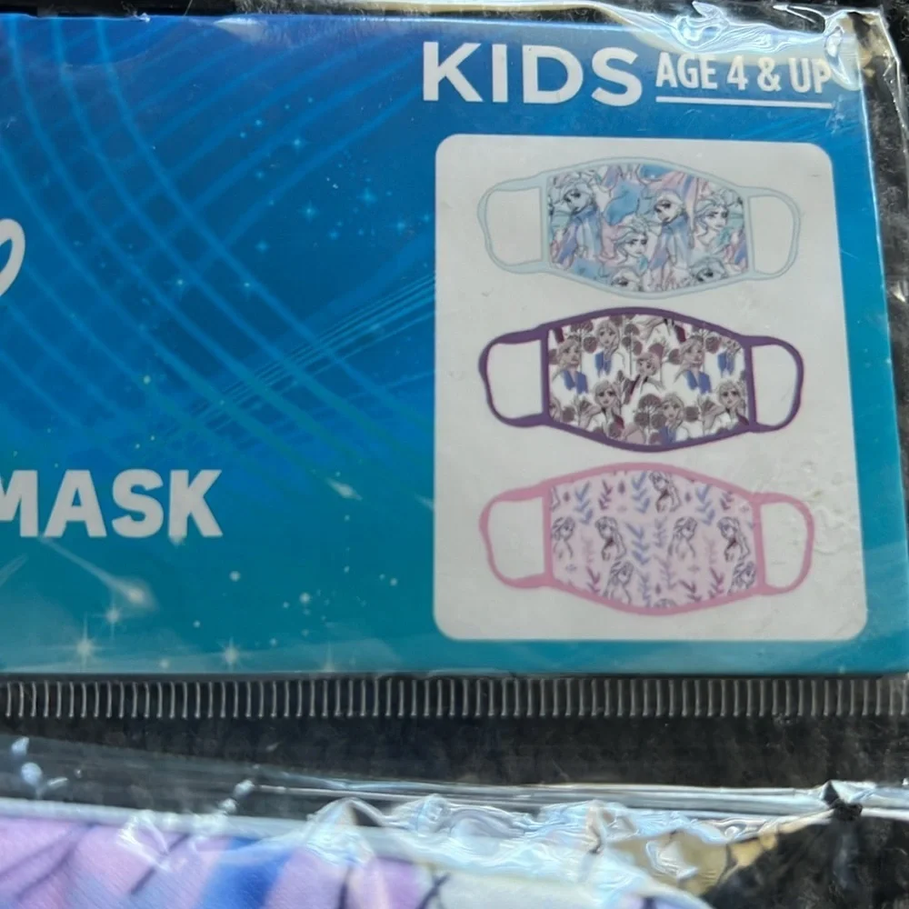 Disney Kids Cloth Face Mask Set.